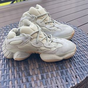 Yeezy 500